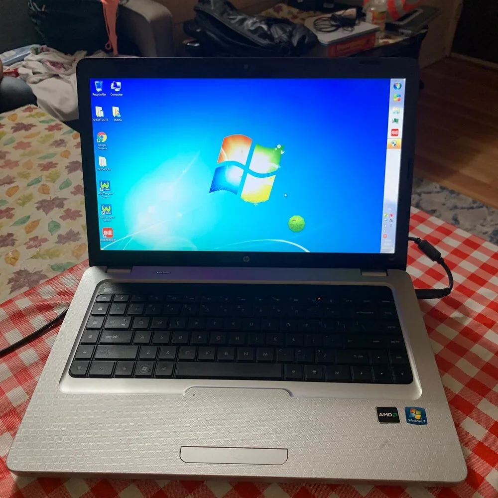 HP G62 Notebook PC AMD V120 Processor 2.20 GHz laptop